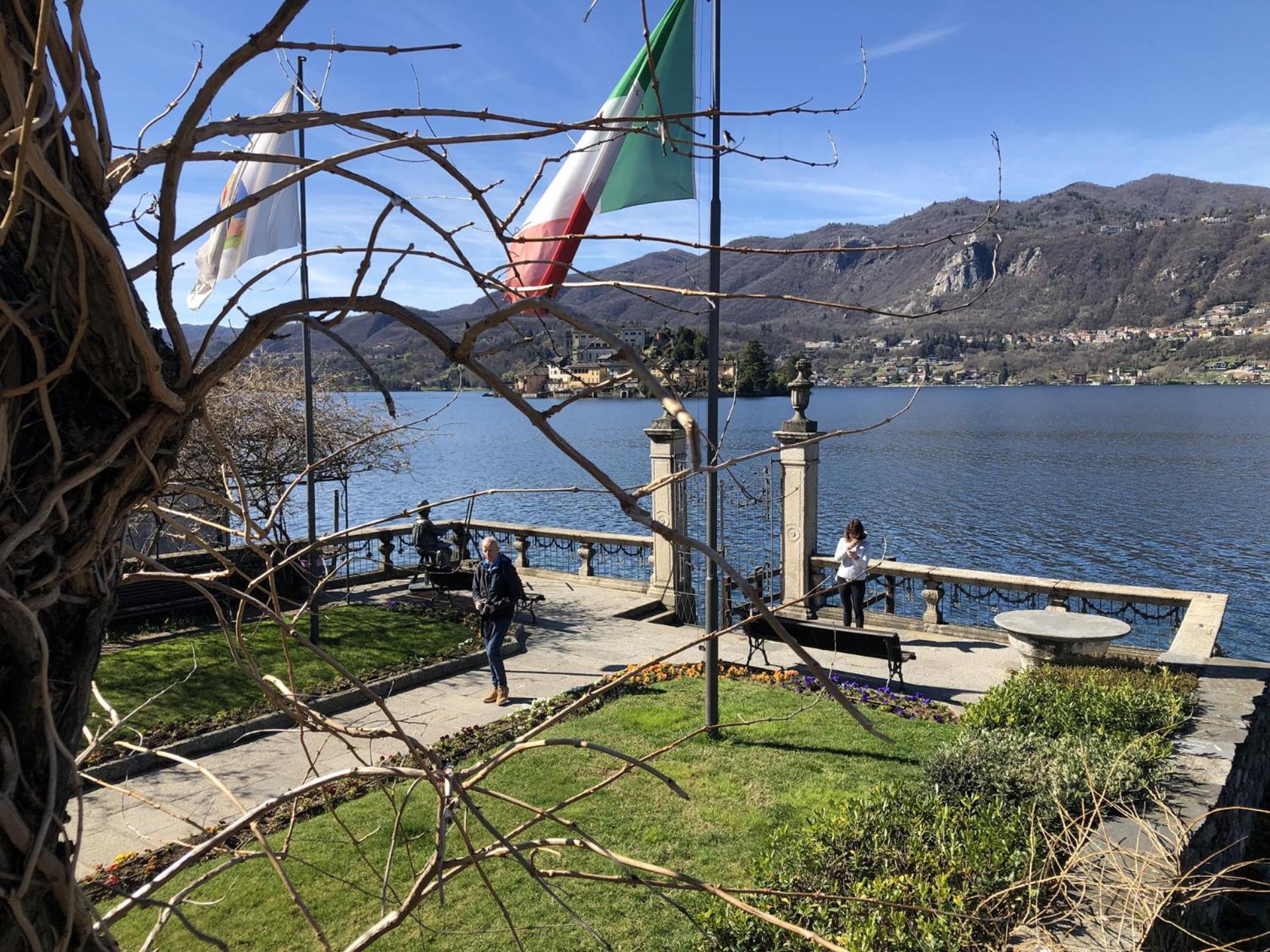 Appartamento Vacanze Al Lago 오르타산줄리오 외부 사진